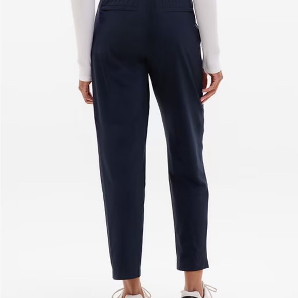 Athleta Pants - Athleta Brooklyn navy Blue Ankle Pants size 6